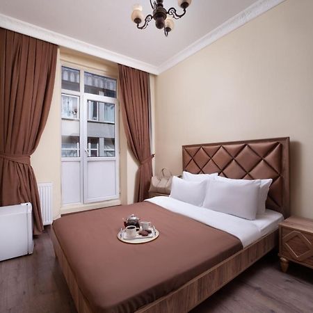 Taxim Cool Hotell Istanbul Exteriör bild